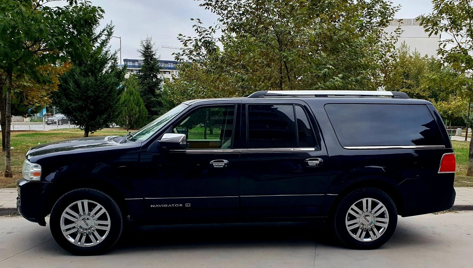 Lincoln Navigator L 5.4 - изображение 7