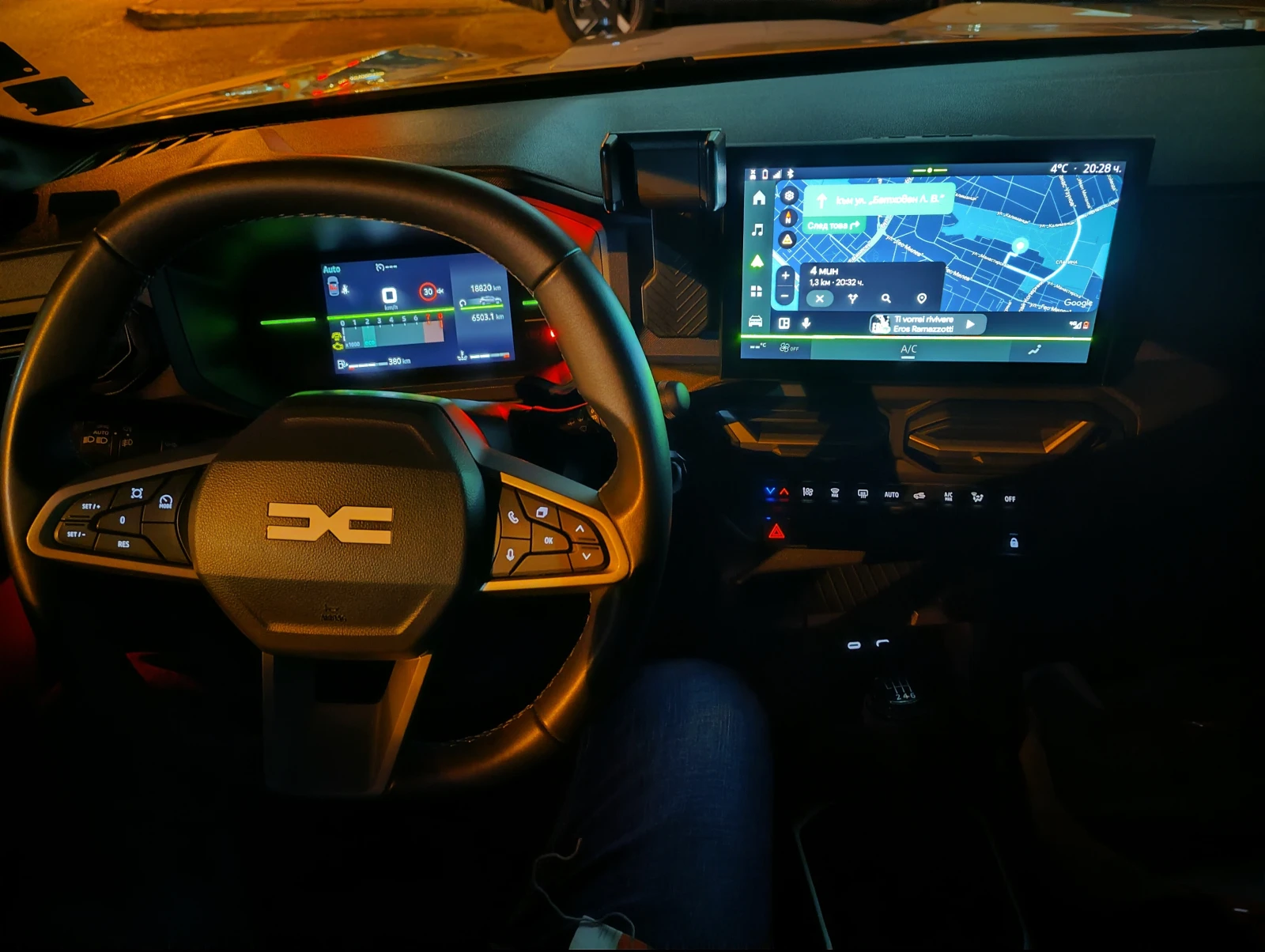 Dacia Duster Journey 4X4 - изображение 9