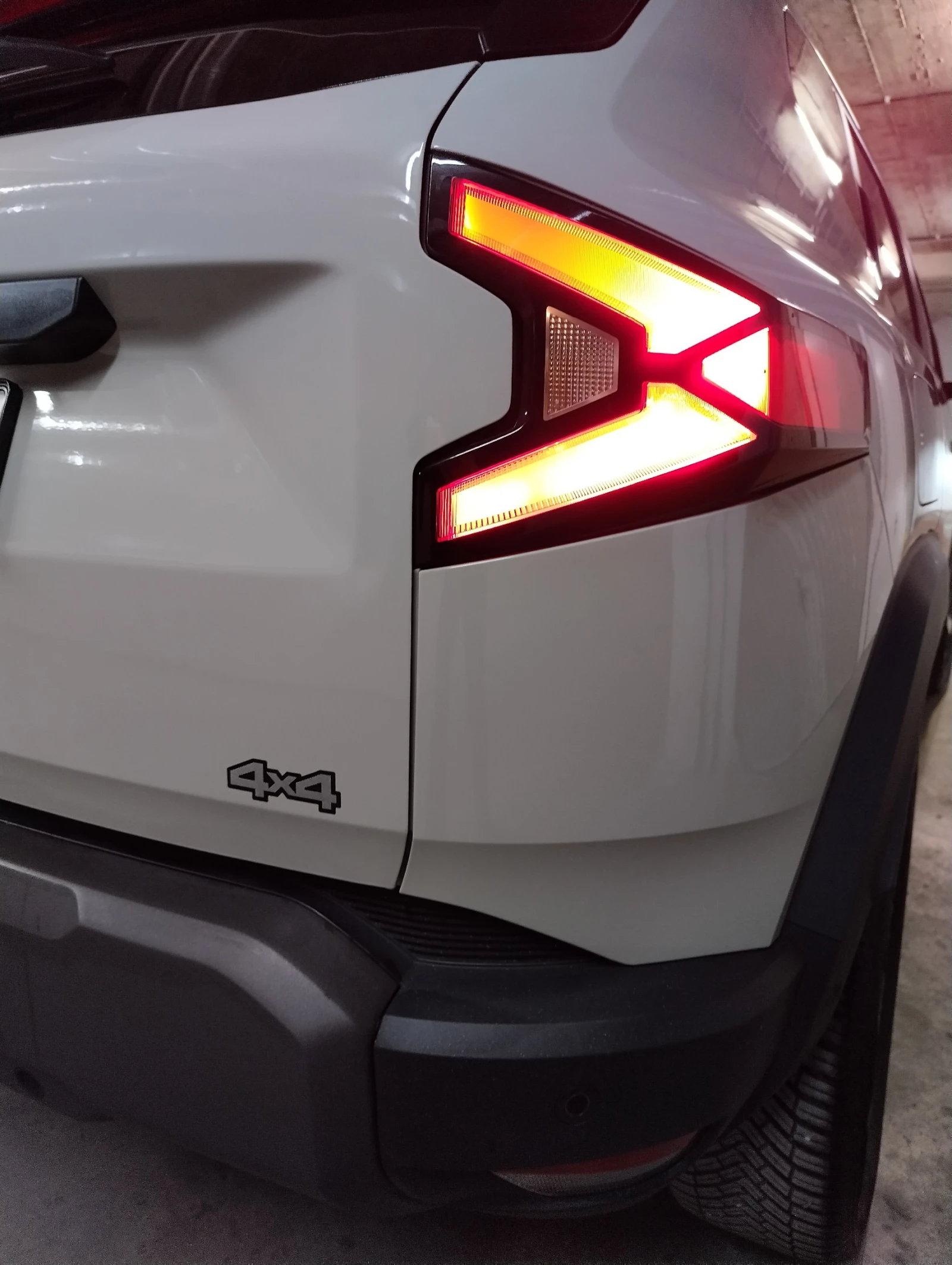 Dacia Duster Journey 4X4 - изображение 8