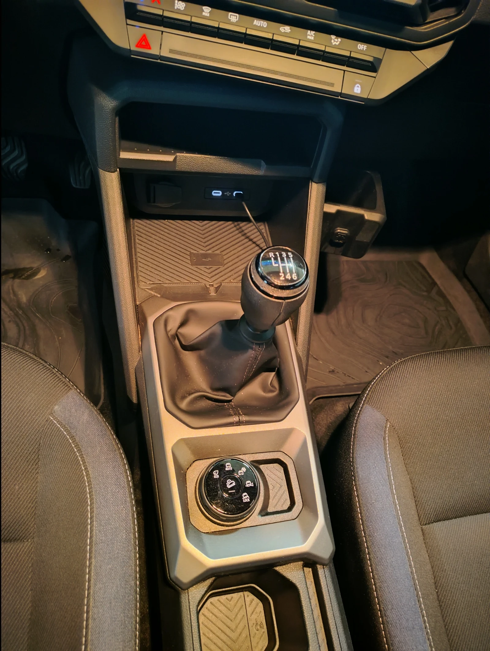 Dacia Duster Journey 4X4 | Mobile.bg � ����������� 13