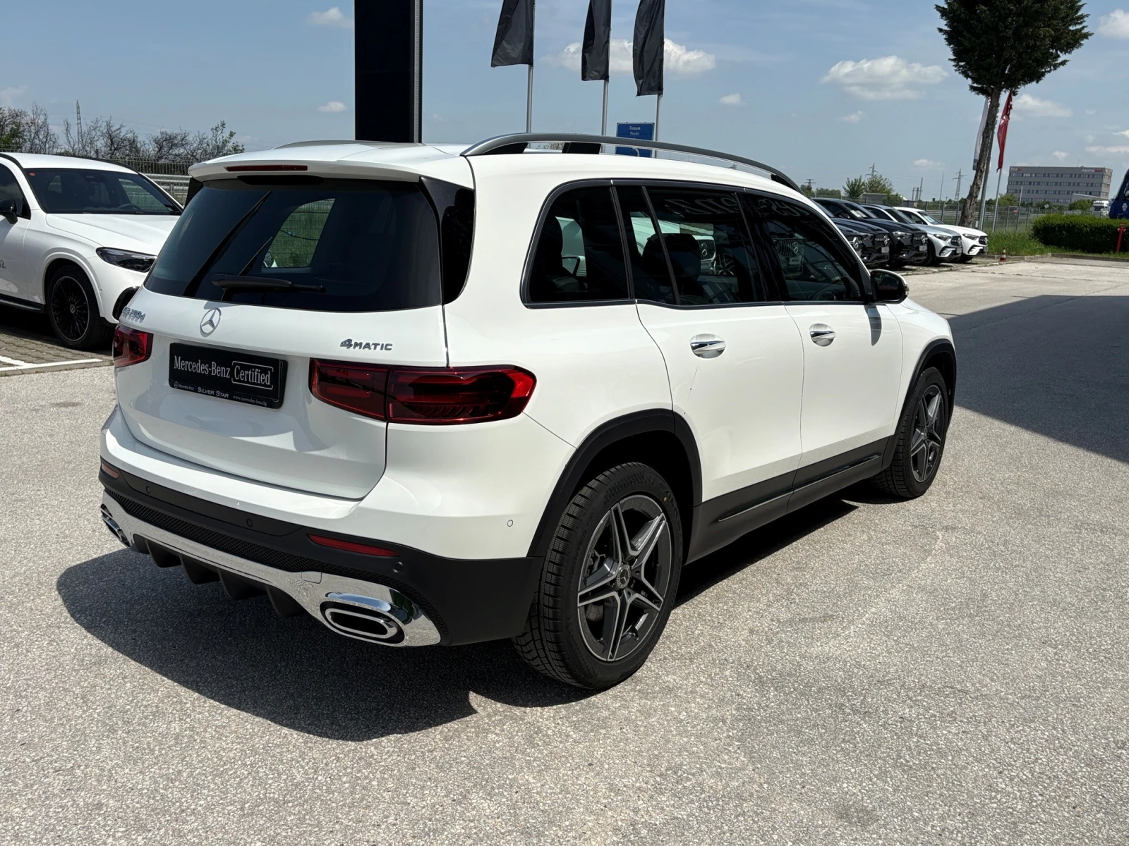 Mercedes-Benz GLB 200d 4MATIC 6+ 1, снимка 6 - Автомобили и джипове - 53164337