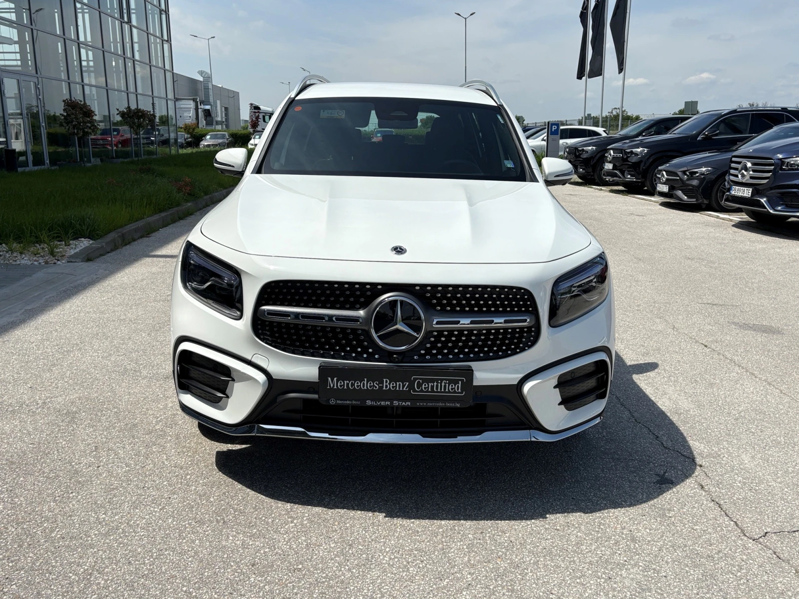 Mercedes-Benz GLB 200d 4MATIC 6+ 1, снимка 2 - Автомобили и джипове - 53164337