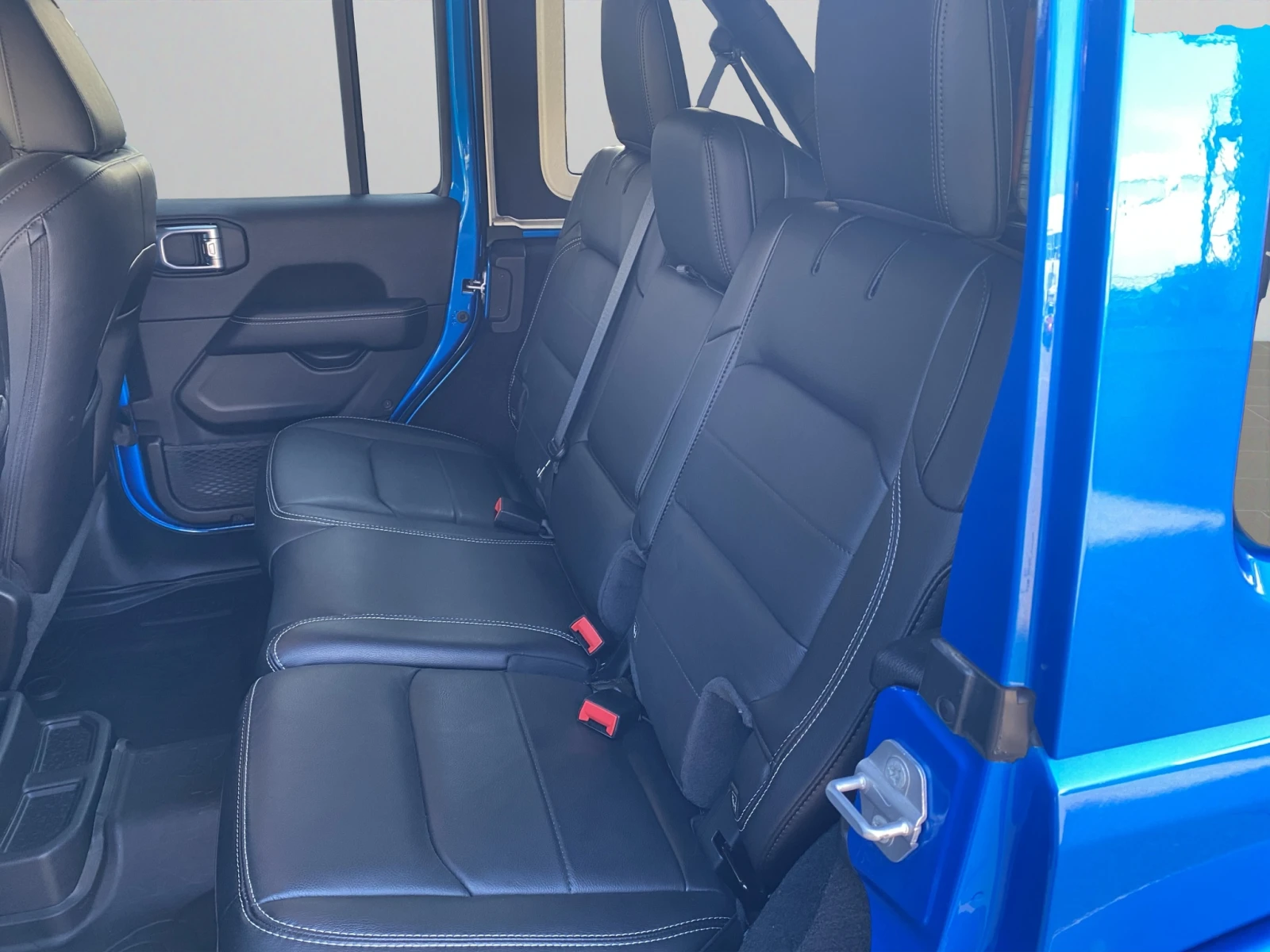 Jeep Wrangler SAHARA 2.0 Petrol 272 hp ATX8 AWD | Mobile.bg � ����������� 11