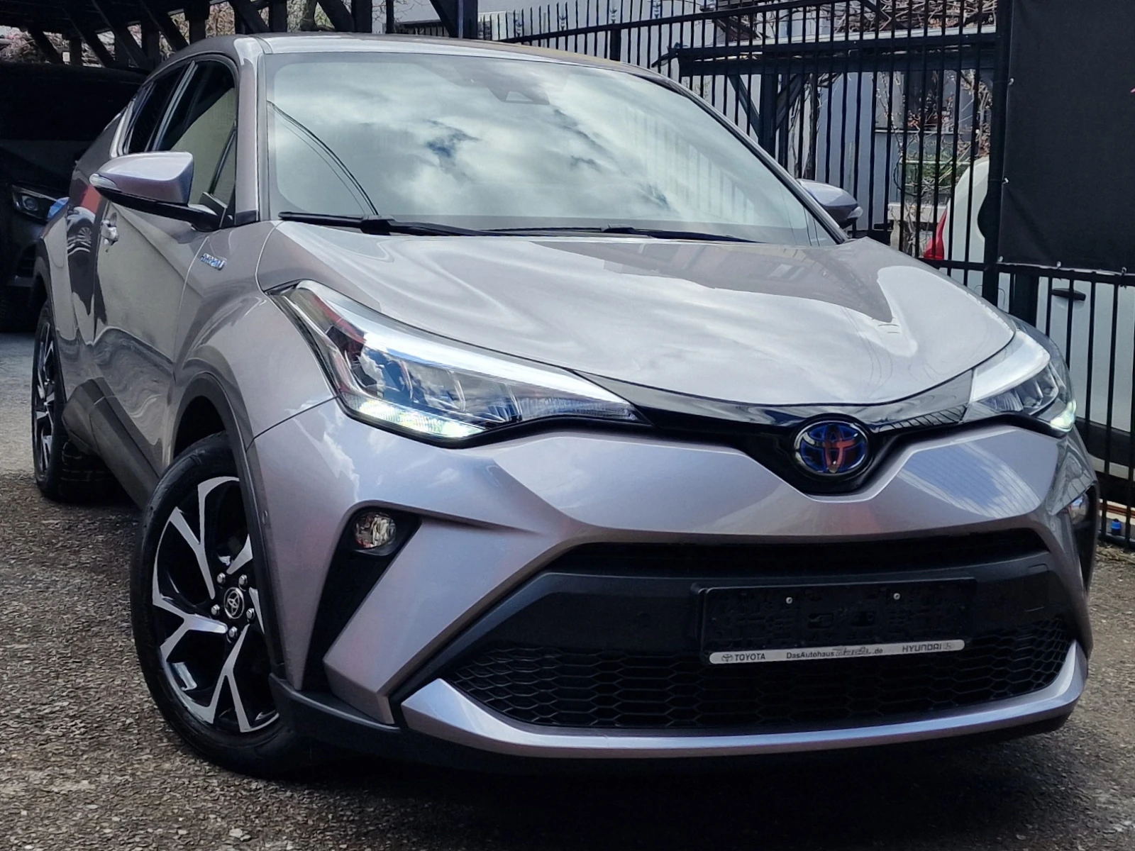 Toyota C-HR /2.0-HYBRID/ГАРАНЦИОНЕН/ГЕРМАНИЯ/58915км./FACELIFT, снимка 4 - Автомобили и джипове - 54164951
