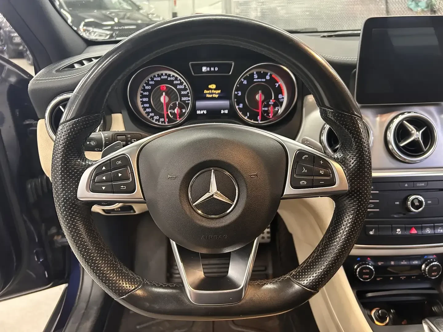 Mercedes-Benz GLA 45 AMG ��������� ����� ����/����� PANO ��. �������� | Mobile.bg � ����������� 10