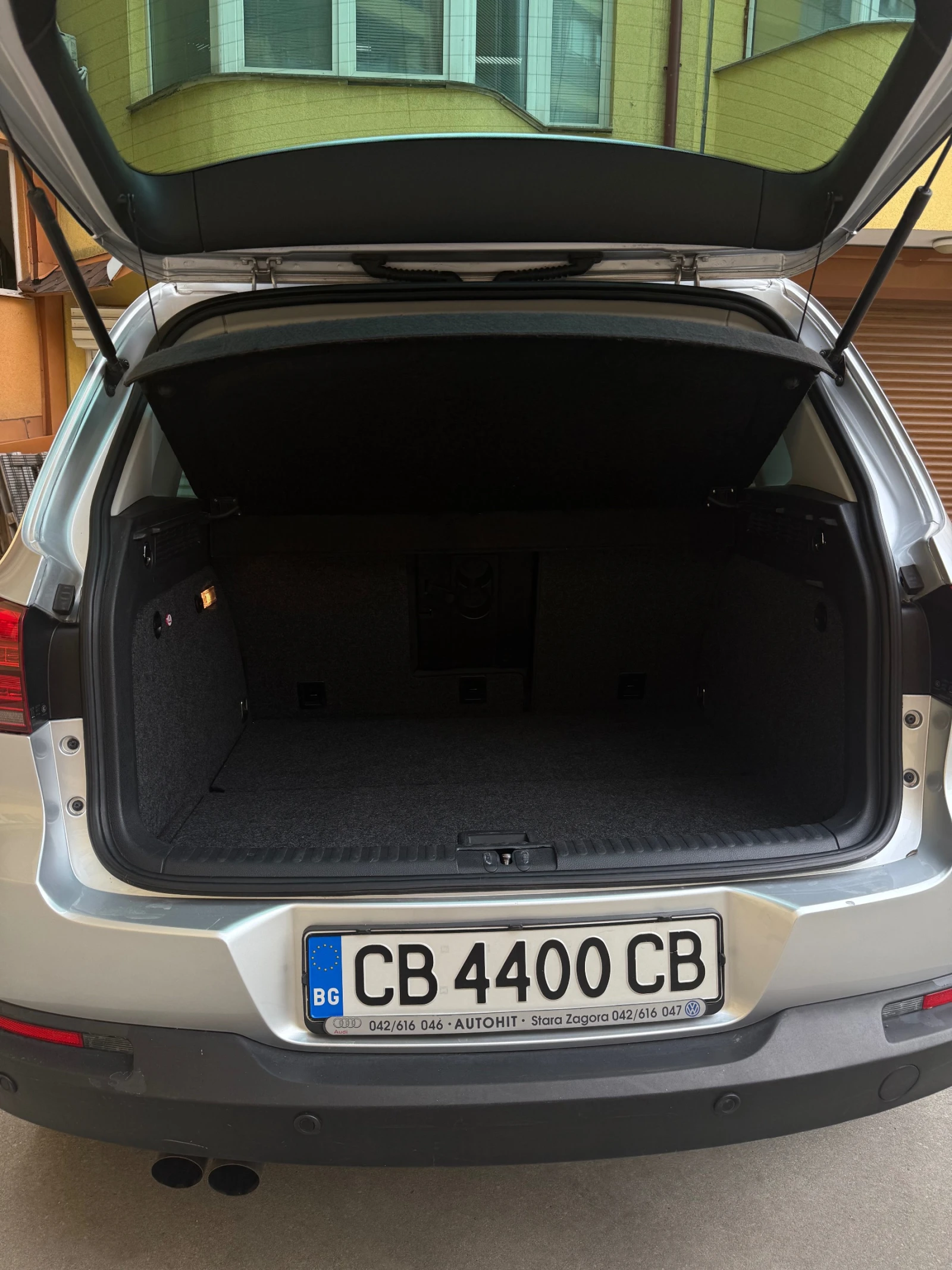 VW Tiguan Facelift, снимка 13 - Автомобили и джипове - 54663599