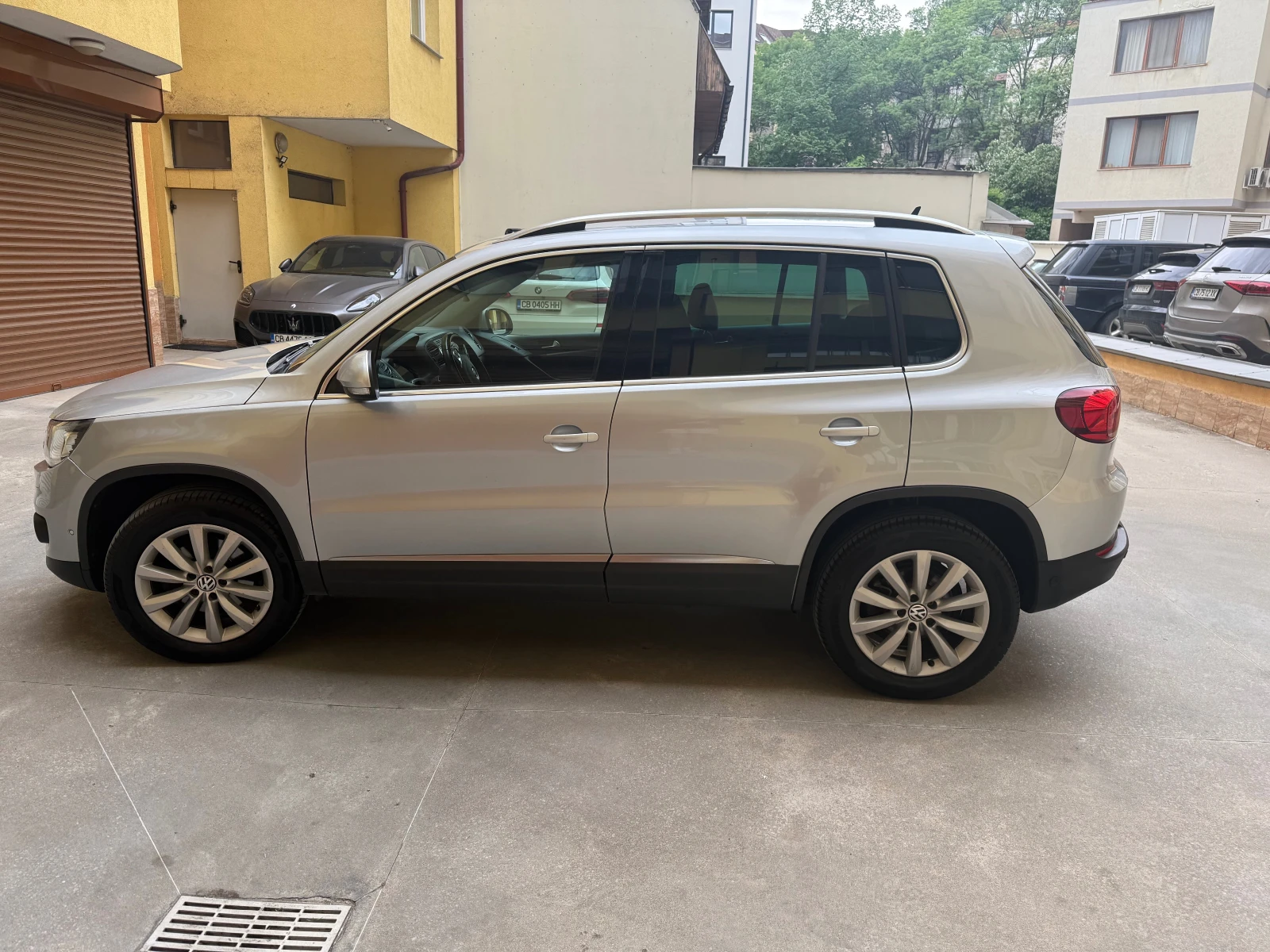 VW Tiguan Facelift, снимка 7 - Автомобили и джипове - 54663599