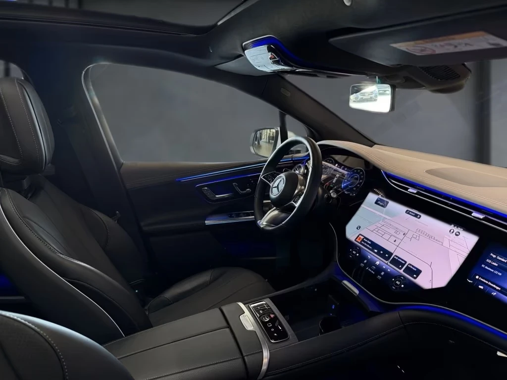 Mercedes-Benz EQE SUV 300 HyperScreen / Гаранция / BURM / Pano 360, снимка 13 - Автомобили и джипове - 55920058