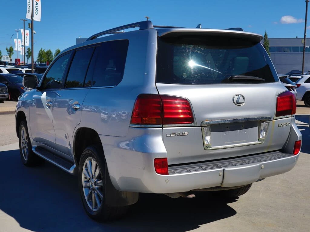 Lexus LX 570 MARK LEV* КАМЕРА* ОБДУХВАНЕ* ШИБИДАХ* КРАЙНА ЦЕНА, снимка 4 - Автомобили и джипове - 55942552