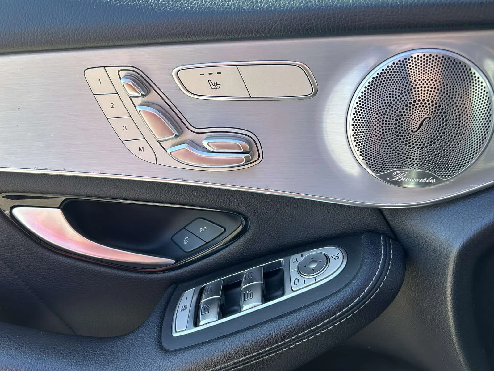 Mercedes-Benz GLC 350 d 4MATIC AMG FULL MAX, снимка 14 - Автомобили и джипове - 55959282