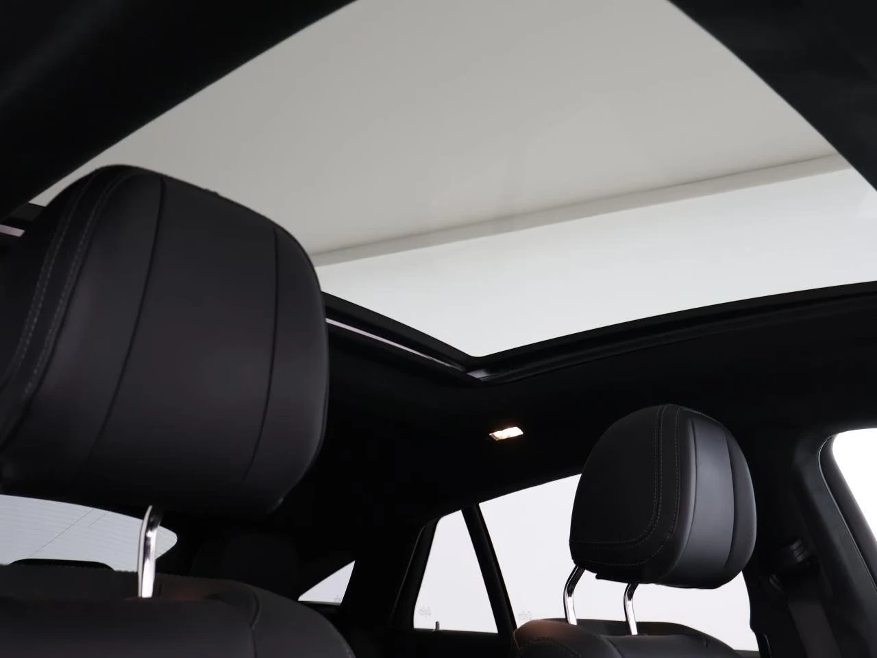 Mercedes-Benz GLE 63 S AMG COUPE / 4M / NIGHT / RIDE CONTROL+ / HUD / 360 / | Mobile.bg � ����������� 14