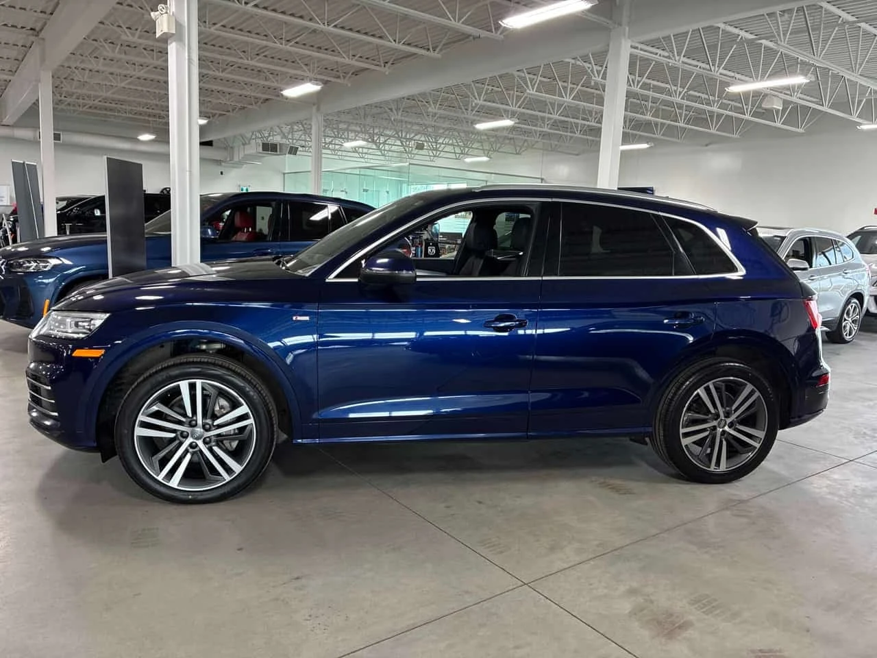 Audi Q5 Progressiv / Carfax / ����������  | Mobile.bg � ����������� 2