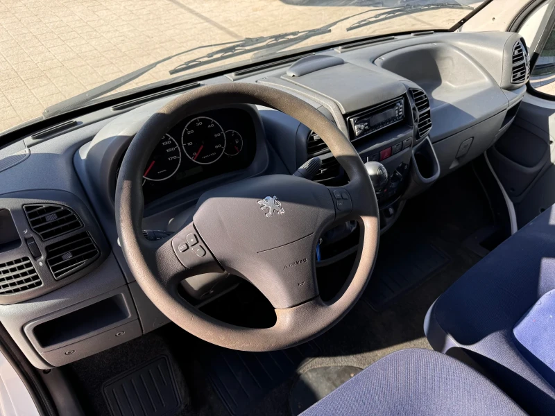 Peugeot Boxer 2.8HDI Климатик 9-местен, снимка 13 - Бусове и автобуси - 46842698