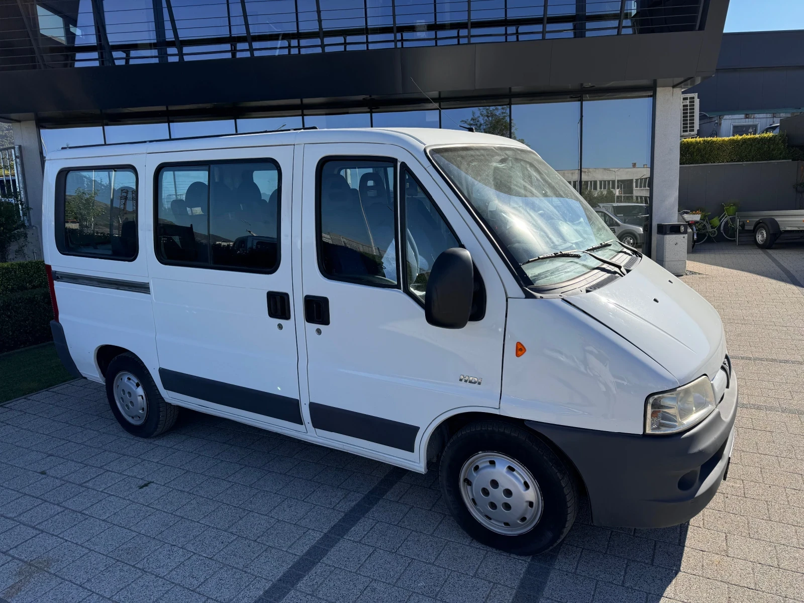 Peugeot Boxer 2.8HDI Климатик 9-местен - изображение 2