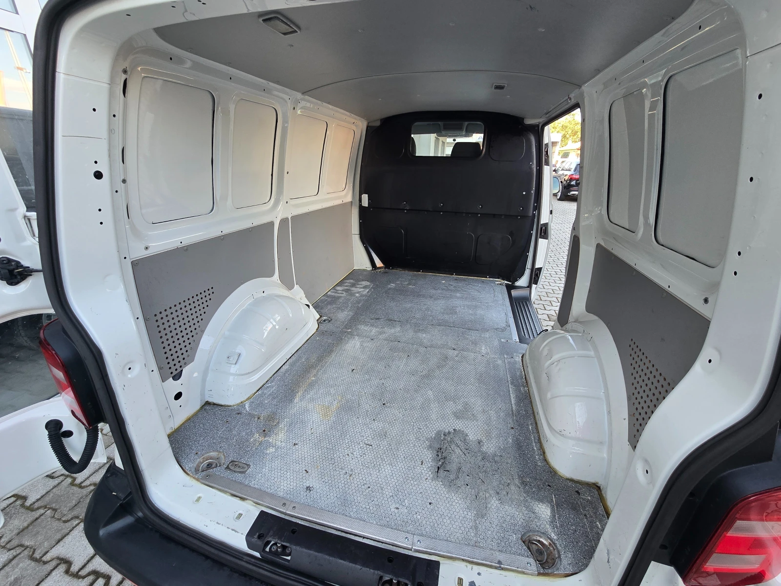 VW T6 2.0 ТDi 150к.с !! EURO6D !!!, снимка 14 - Бусове и автобуси - 54948675