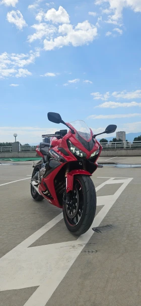 ����� �� �������� �� Honda Cbr 650R