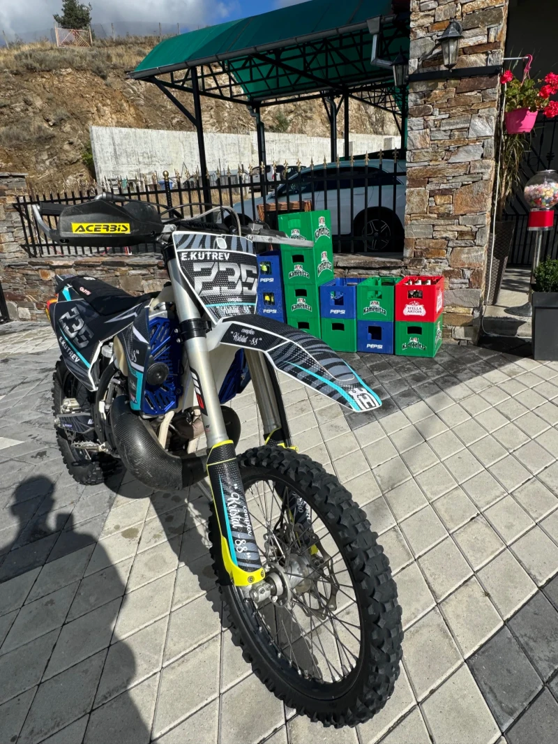 Husqvarna TE, снимка 2 - Мотоциклети и мототехника - 51935196