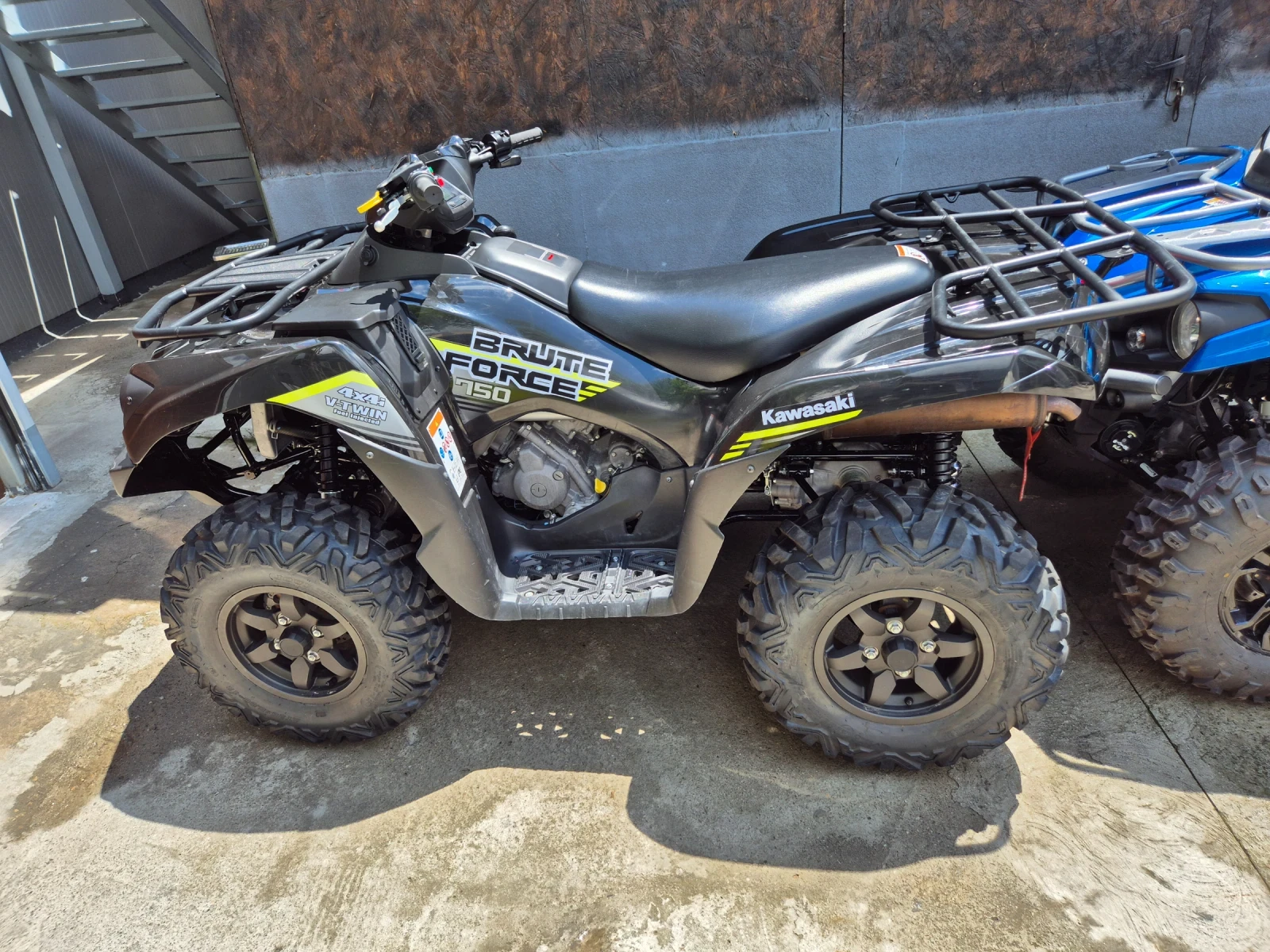 Kawasaki Brute Force  - изображение 3