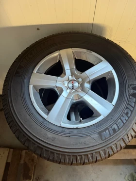 Гуми с джанти Michelin 265/65R17, снимка 1