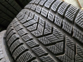 Гуми Зимни 285/40R22, снимка 3