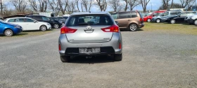Toyota Auris 1.3, снимка 5