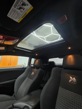 Dodge Challenger 6.4 Scat Pack/ Carbon Hood/ Baer 6S, снимка 15