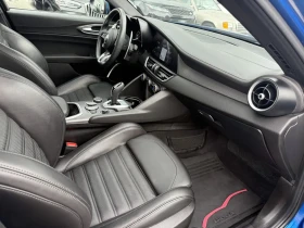 Alfa Romeo Giulia Ti Sport All-wheel Drive, снимка 15