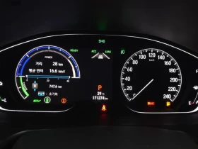 Honda Accord 2.0 Hybrid Touring, снимка 16