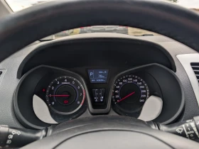 Hyundai Ix20 1.6i Automatic/Camera/Navigation/63хил.км., снимка 9