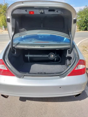 Mercedes-Benz CLS 500 Газ-бензин, снимка 5