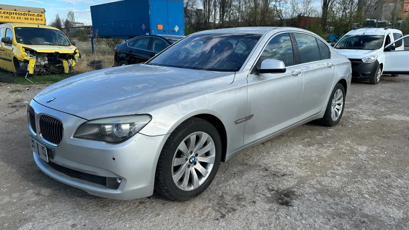 BMW 730, снимка 1 - Автомобили и джипове - 40227845