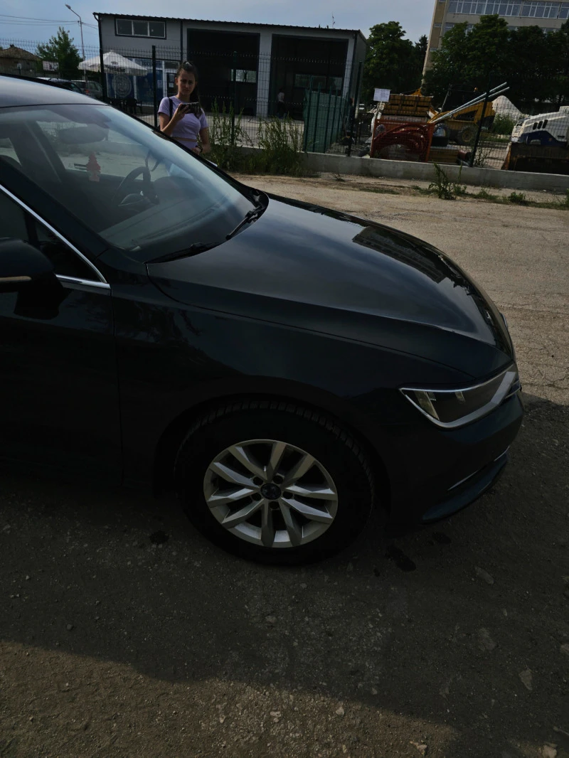 VW Passat, снимка 6 - Автомобили и джипове - 47380986