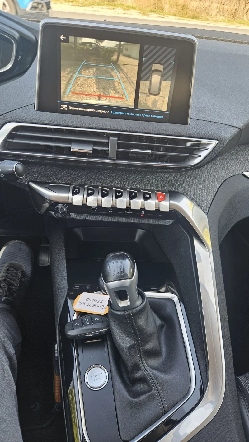 Peugeot 3008 1.2i Puretech, снимка 6 - Автомобили и джипове - 52877303