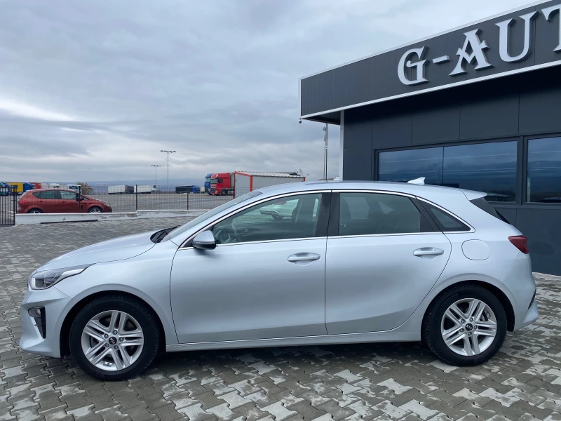 Kia Ceed 1.6crdi, снимка 8 - Автомобили и джипове - 47933088