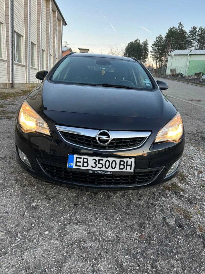 Opel Astra, снимка 8 - Автомобили и джипове - 48723529