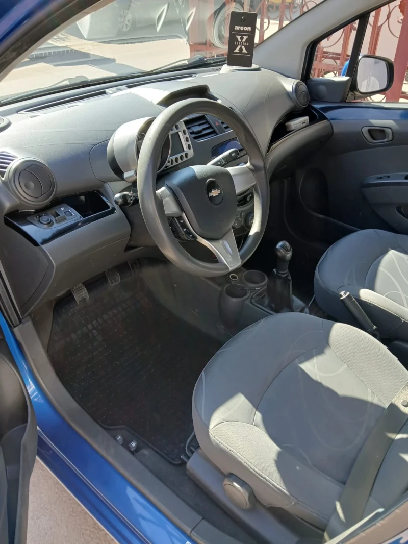 Chevrolet Spark, снимка 4 - Автомобили и джипове - 49402898