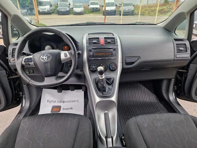 Toyota Auris 1.3VVT-I FACELIFT-10%, снимка 11 - Автомобили и джипове - 51422786