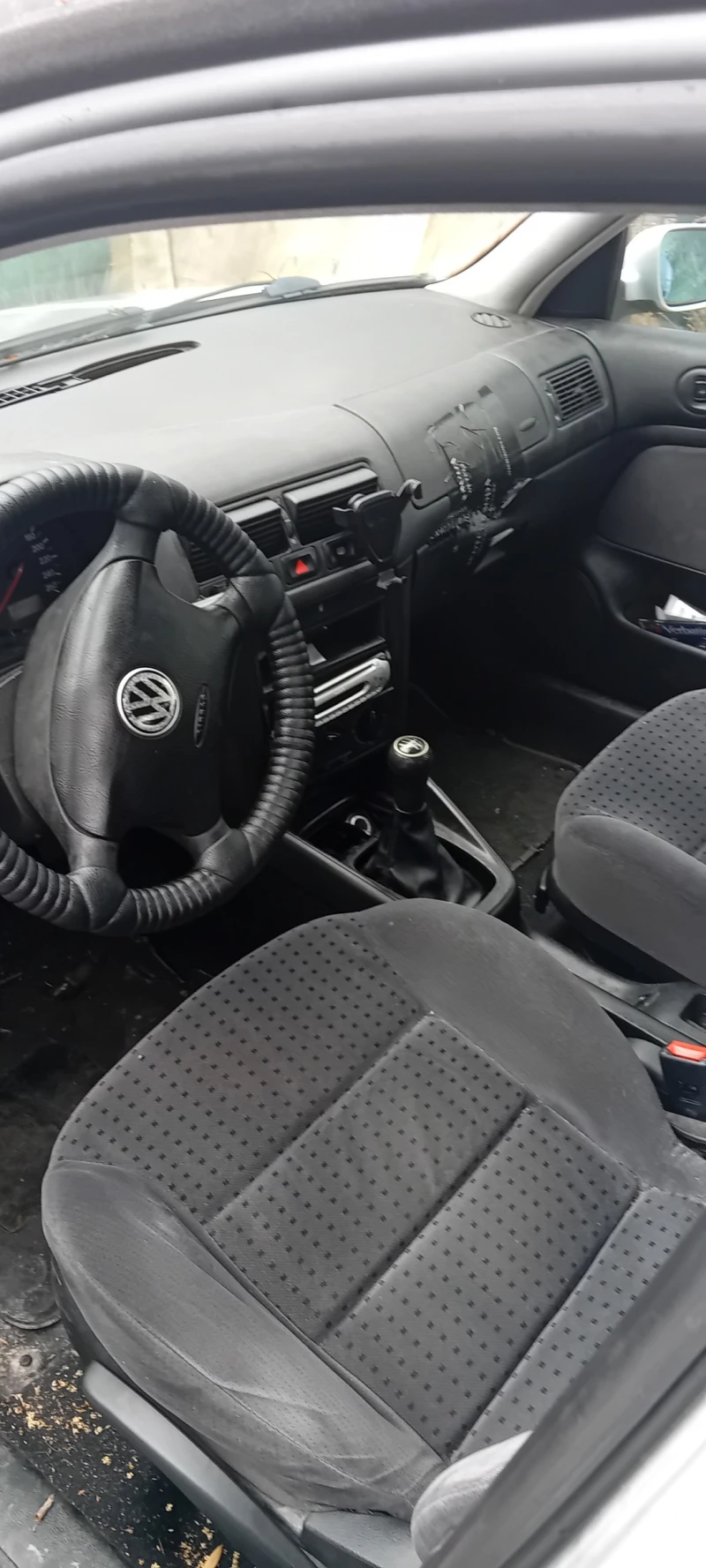 VW Golf 1600, снимка 3 - Автомобили и джипове - 52521341