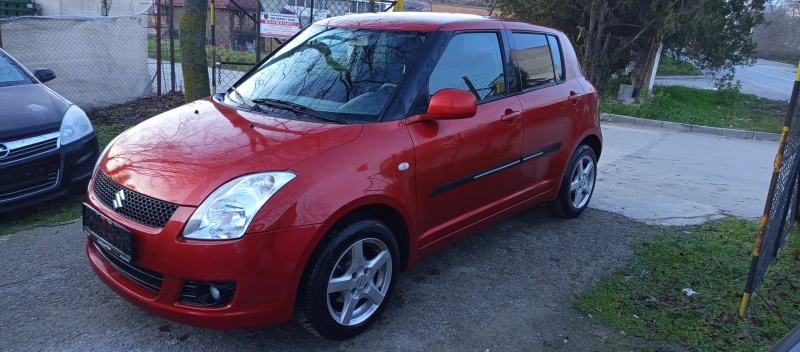 Suzuki Swift 1.3i 4X4 FACELIFT , снимка 3 - Автомобили и джипове - 52886427