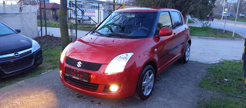 Suzuki Swift 1.3i 4X4 FACELIFT , снимка 7 - Автомобили и джипове - 52886427