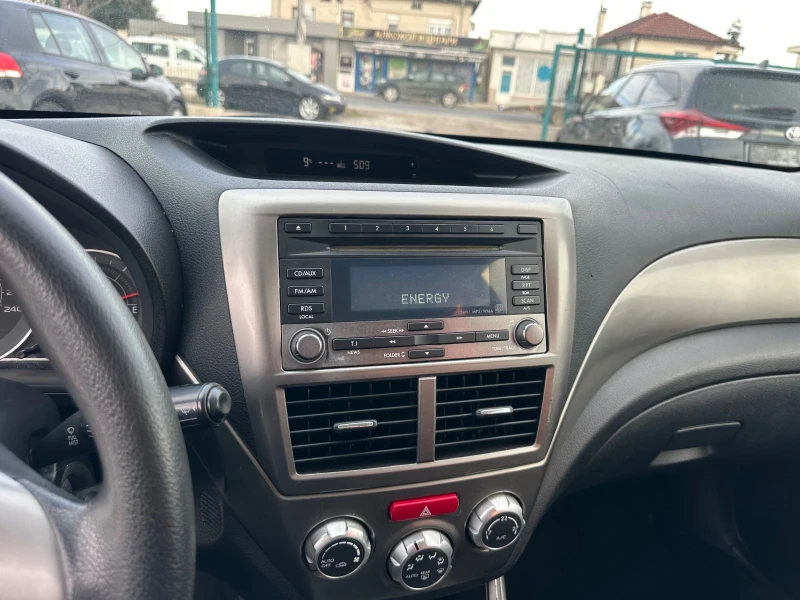 Subaru Impreza 1.5 GAZ, снимка 12 - Автомобили и джипове - 53271351