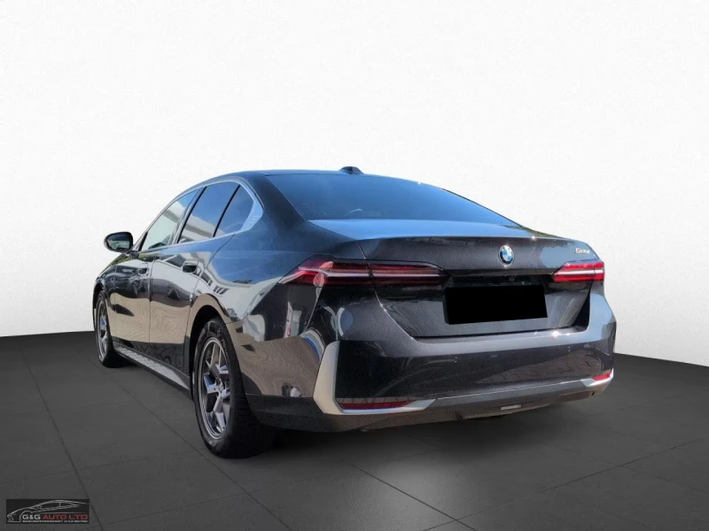 BMW 520 G60/190HP/HUD/CAM/AMBI/KLESS/975v, снимка 3 - Автомобили и джипове - 53600401