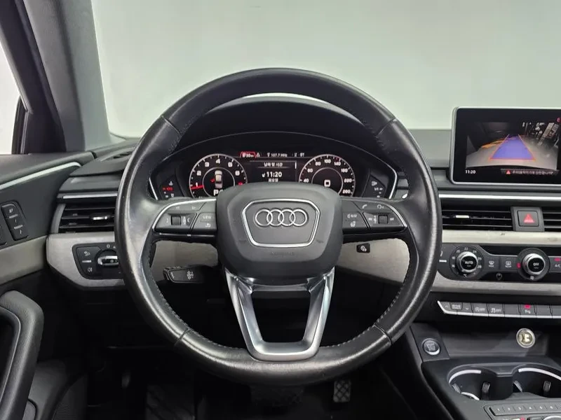 Audi A4 45 Tfsi Quattro Premium, снимка 13 - Автомобили и джипове - 55816712