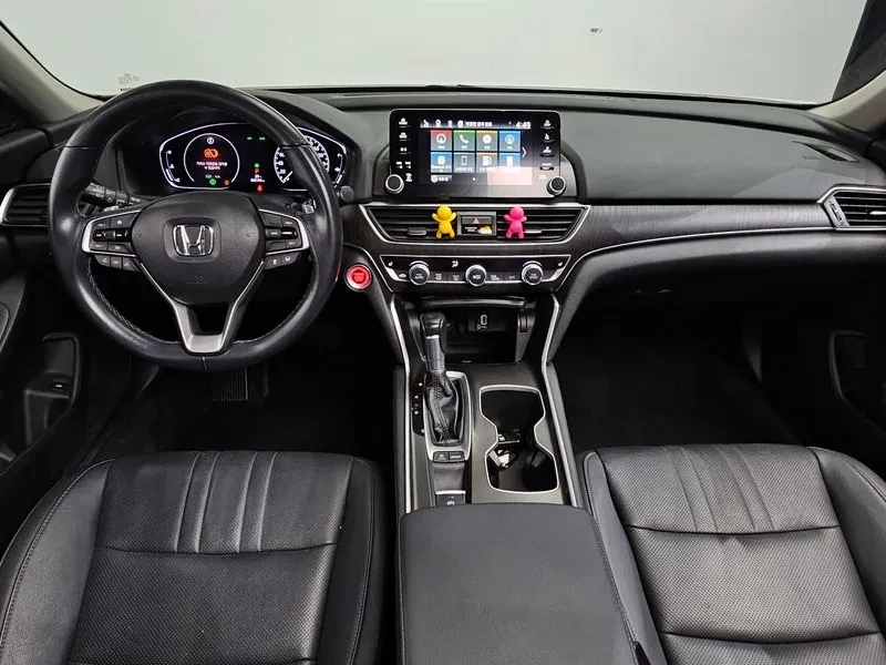 Honda Accord 10Th Generation 1.5 Turbo, снимка 7 - Автомобили и джипове - 55938468