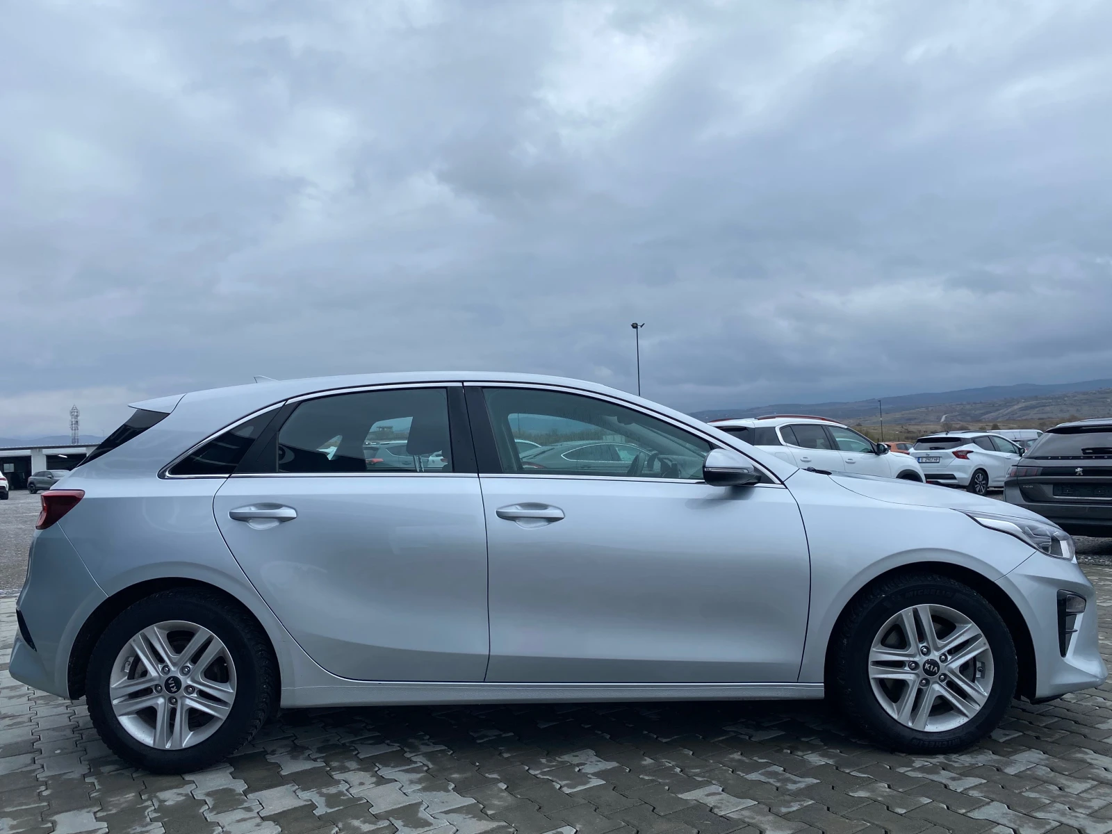 Kia Ceed 1.6crdi - изображение 4