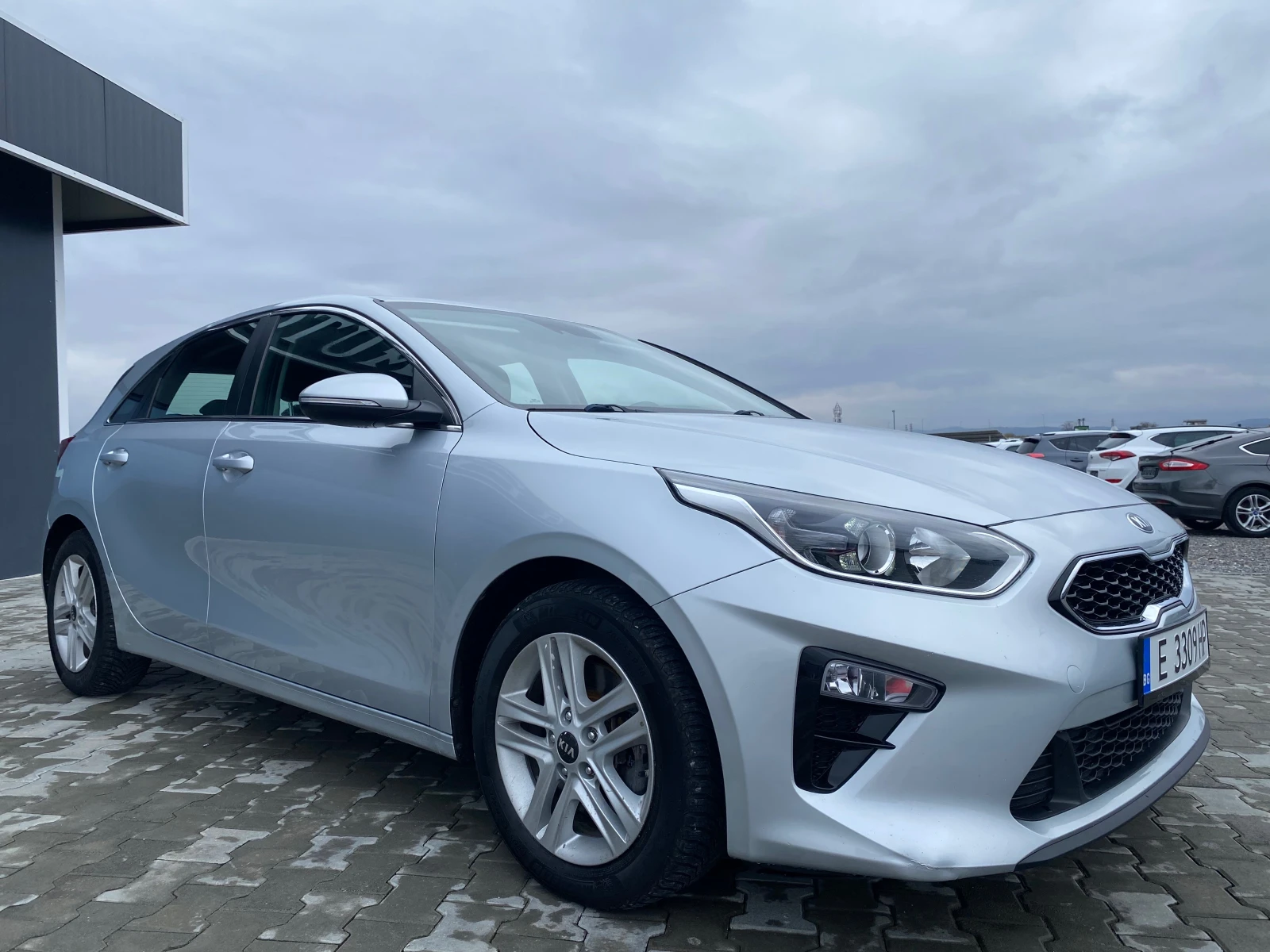 Kia Ceed 1.6crdi - изображение 3