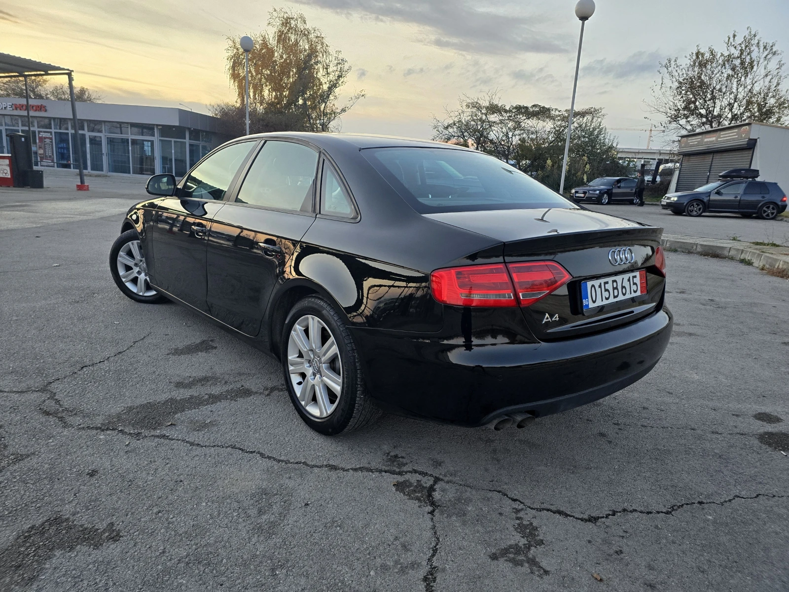 Audi A4 КОЛЕДНА ПРОМОЦИЯ/2.0TDI/LED - изображение 6