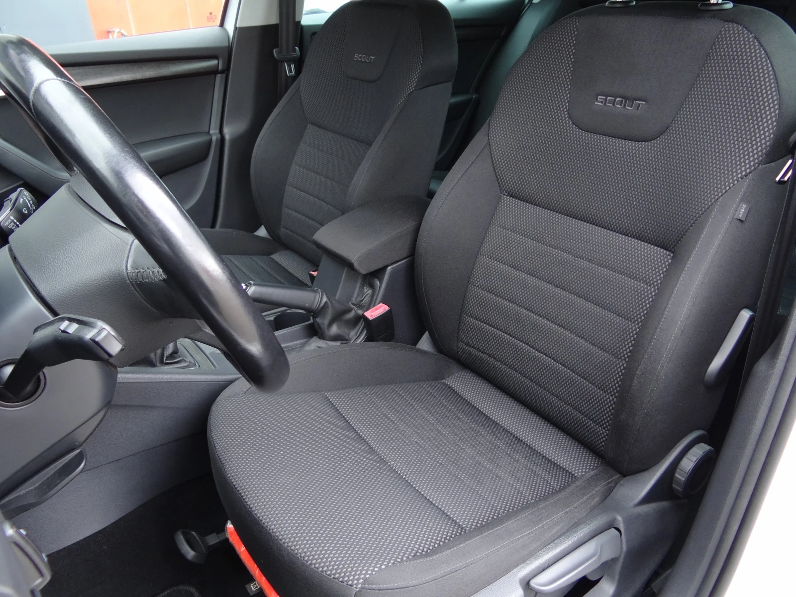 Skoda Octavia Scout 2.0tdi-150k.c. / 4X4 /  / Euro-6B / | Mobile.bg   12