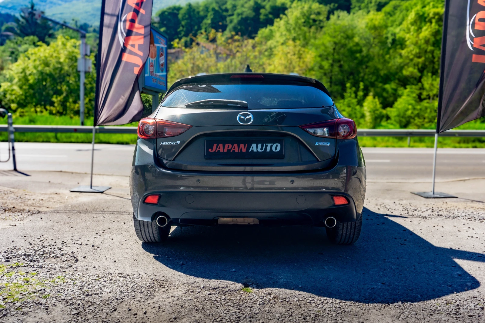 Mazda 3 2.2D Автоматик! МНОГО ДОБРО СЪСТОЯНИЕ!  - изображение 5