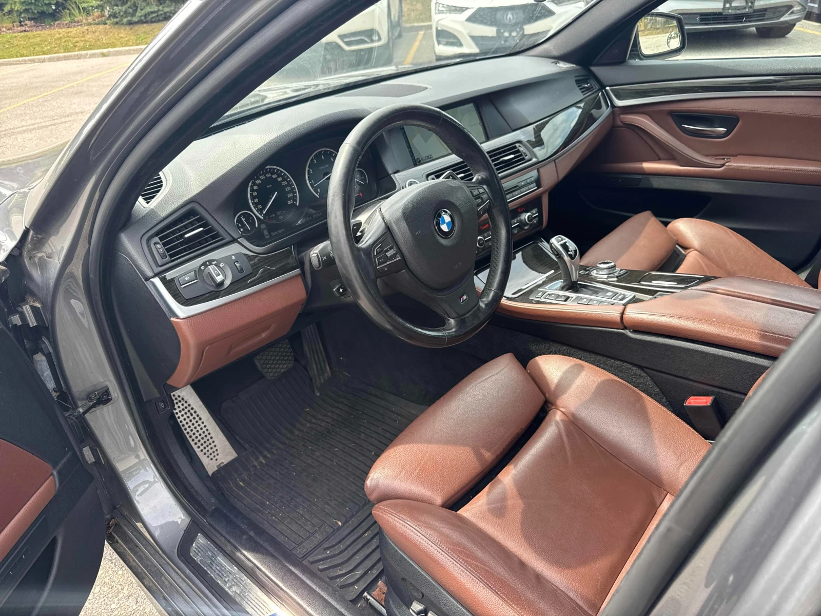 BMW 535 xDrive * ЦЕНА ДО БЪЛГАРИЯ * (CARFAX) - изображение 9